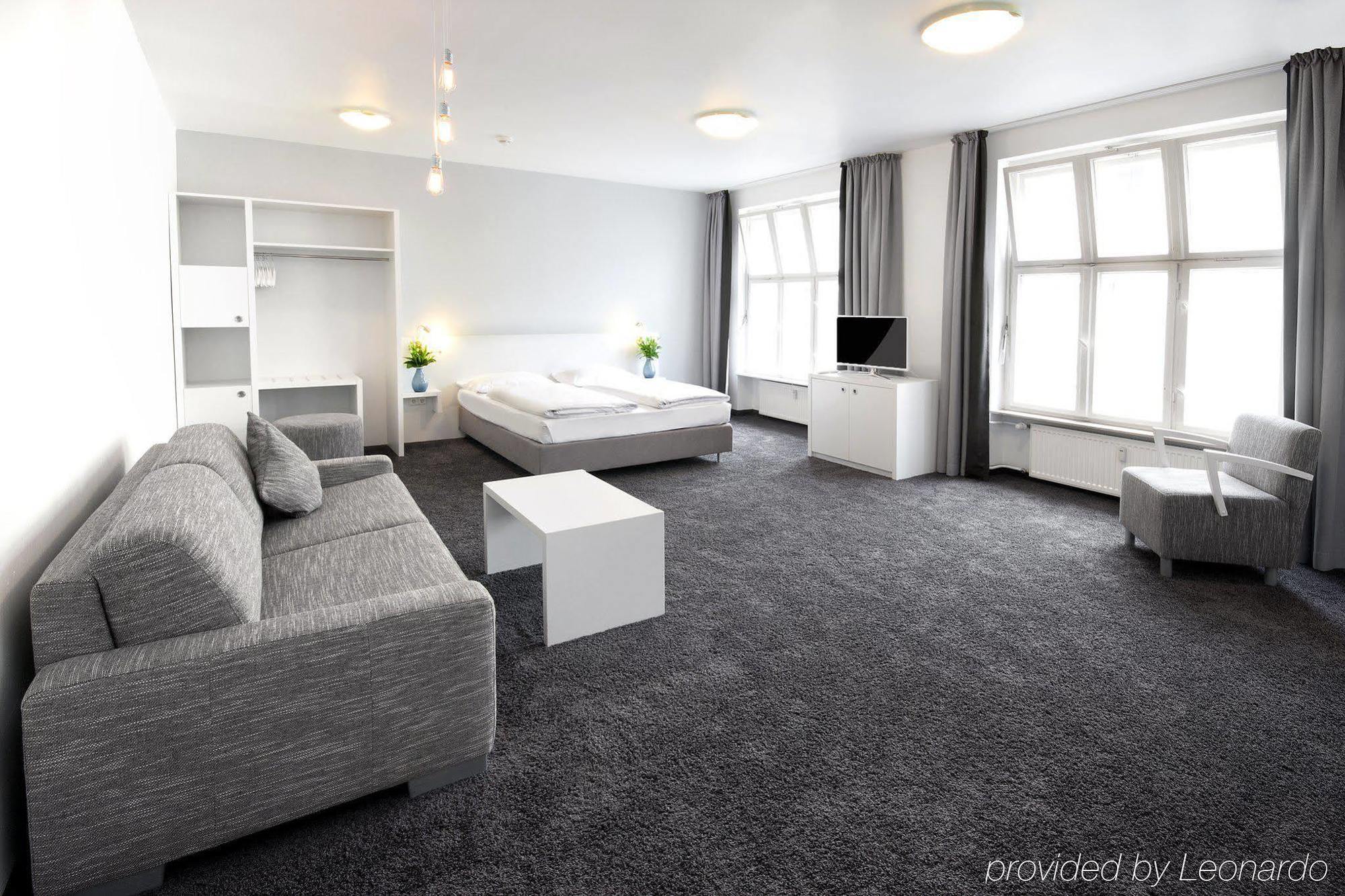 Hotel Calma Mitte 3*